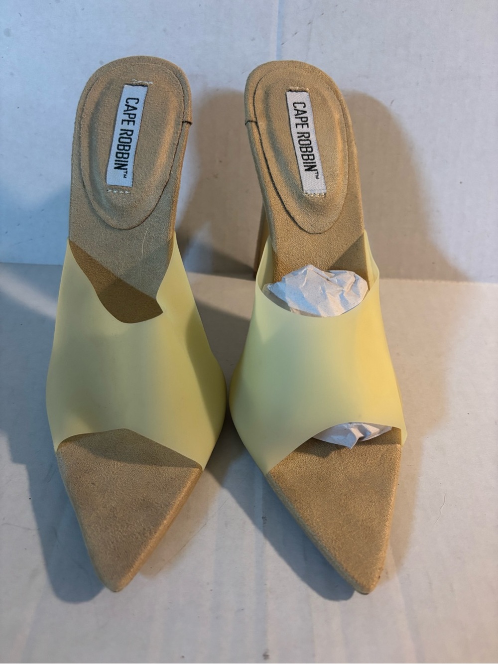 Cape Robbin nude Pointed-Toe Mule Heels 9